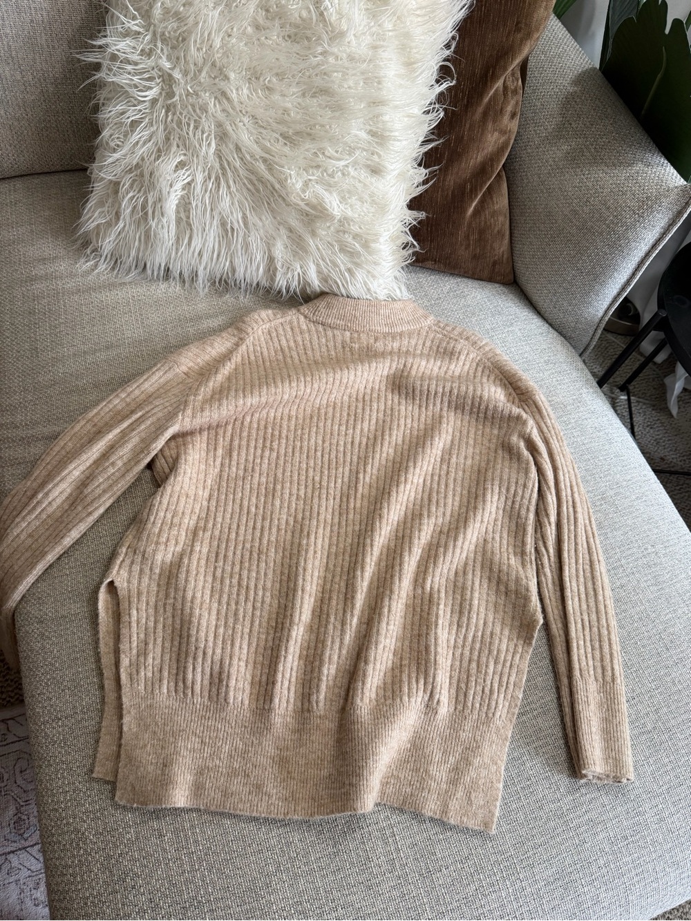 H&M Ribbed Tunic Sweater - Picture 2 of 7